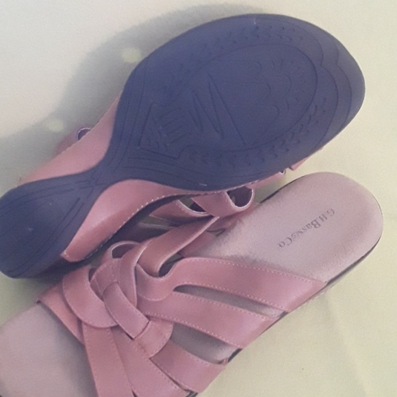 Shoes - Picture 3 of 5